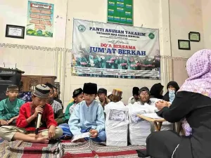 Raih Keberkahan Berlipat Ganda Rutin Sedekah & Titip Doa di Hari Jum'at Berkah