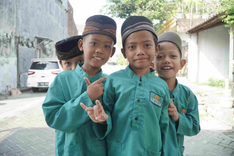 Peran Yayasan Anak Yatim Surabaya